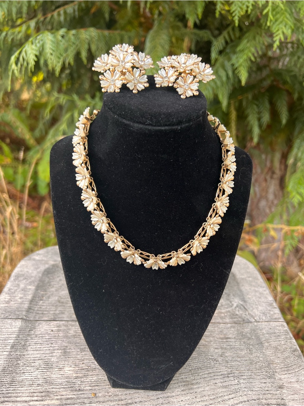 Gold Floral Necklace and Earrings Set - Women's Jewelry